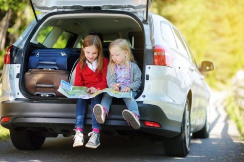 8 giochi per intrattenere i bambini durante i viaggi lunghi