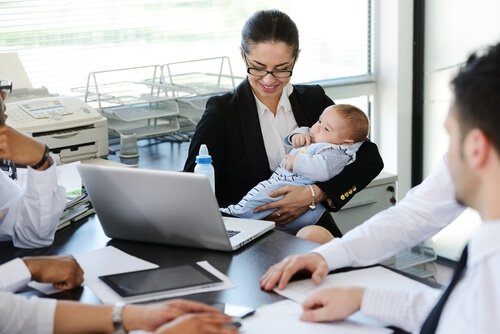 Il rientro al lavoro dopo la maternità deve essere una decisione ponderata