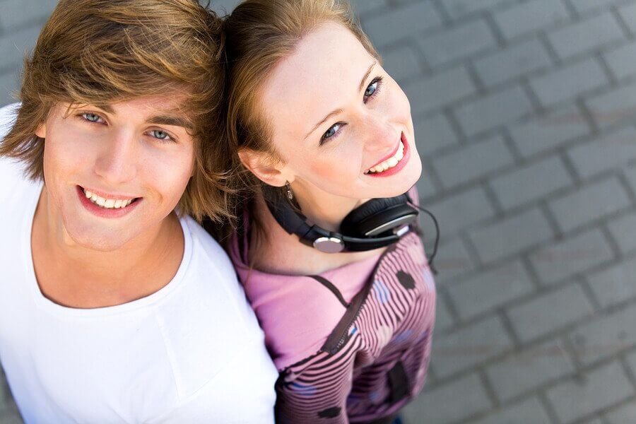L'amore e la popolarità per gli adolescenti