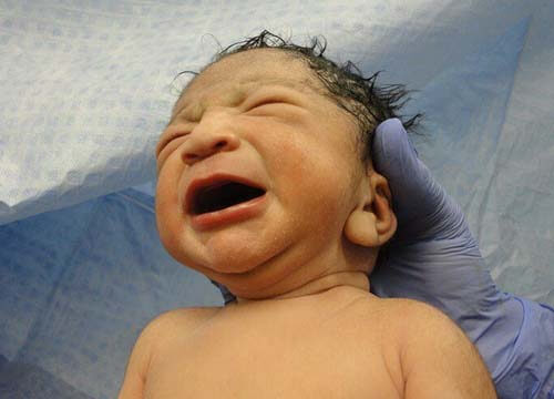 Bimbo appena partorito