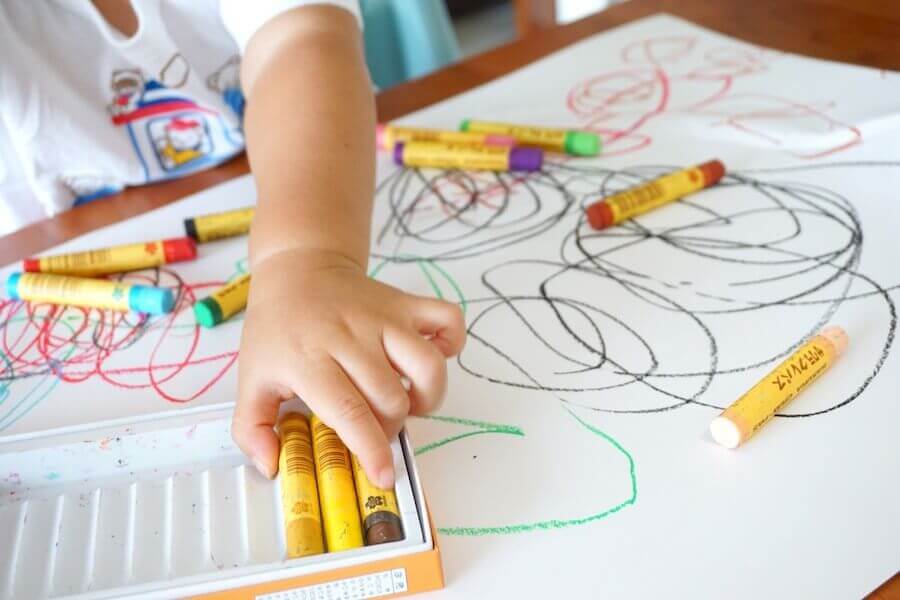 la scelta dei colori fatta dai bambini può dire molto sul loro stato d'animo