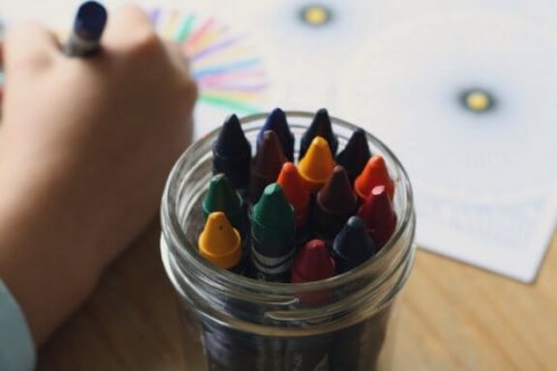 Come interpretare i colori nei disegni dei bambini?