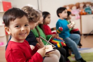 Educazione musicale e benefici per i più piccoli