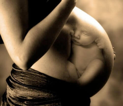 Essere mamma significa dare la vita