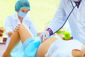 È possibile evitare l'episiotomia durante il parto?