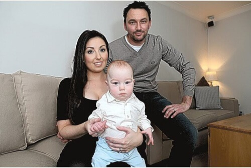 Famiglia con neonato