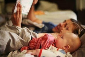 10 benefici di leggere favole della buonanotte