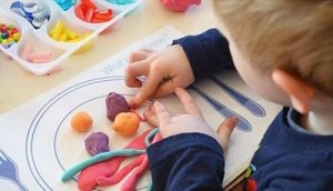 Plastilina casalinga per bambini, come farla?