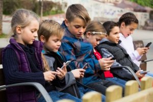 Tecnopatie dell'infanzia e come affrontarle