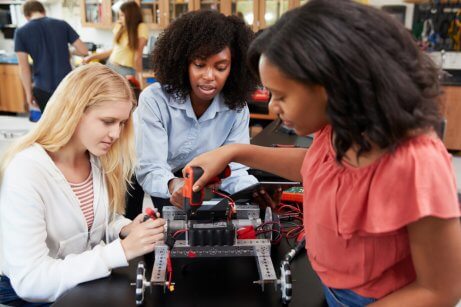 Donne STEM che lavorano