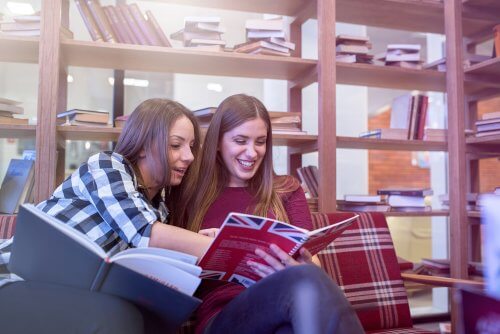 imparare l'inglese con l'aiuto delle applicazioni