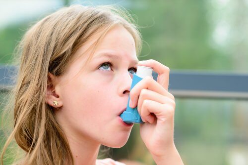 i bambini devono sapere come intervenire di fronte a una crisi d'asma