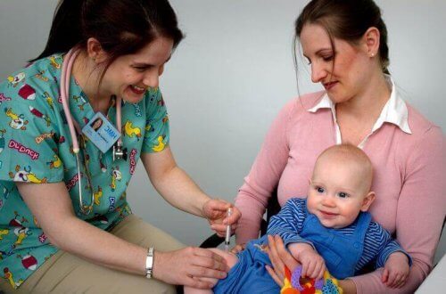 Quali sono i primi vaccini del neonato?