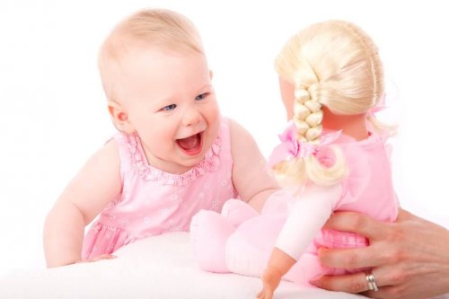 Per aiutare il bambino a parlare, approfittate di ogni occasione.