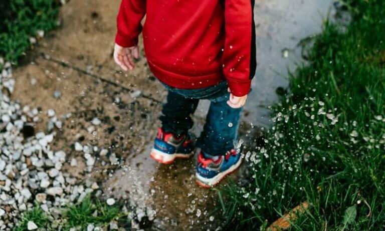 I bambini hanno bisogno di sporcarsi