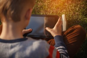Come garantire la sicurezza dei bambini su internet