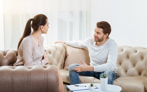 comunicazione tra due compagni