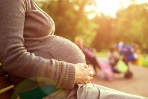 Cos'è l'oligoidramnios e quali complicazioni può avere?