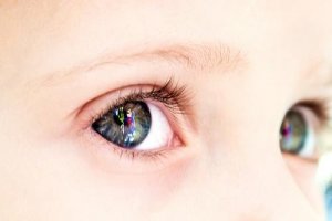 Come vedono i colori i bebè? Scopriamolo