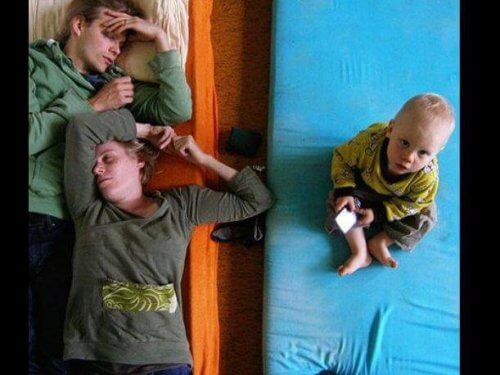 I neogenitori non lottano per dormire di più, ma per riuscire a dormire