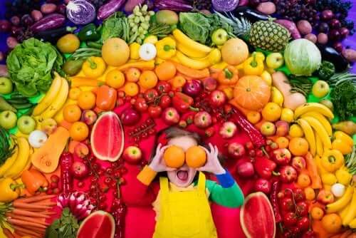 Mio figlio vuole diventare vegetariano: è sicuro?