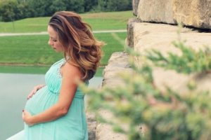 Piangere in gravidanza è normale, ecco perché