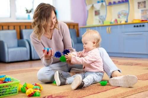sono molte le strategie che possiamo adottare per stimolare il linguaggio dei neonati