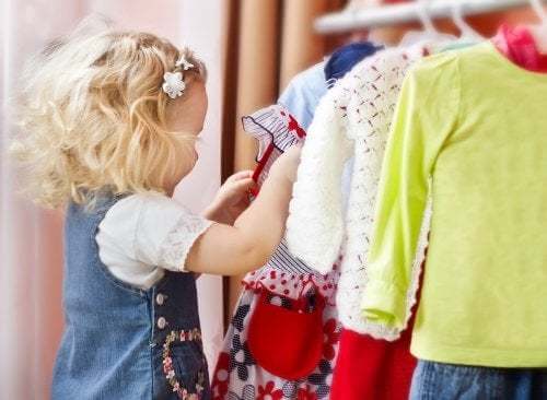 Far decidere ai figli cosa indossare è importante