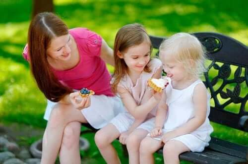 4 regole per insegnare ai figli a condividere