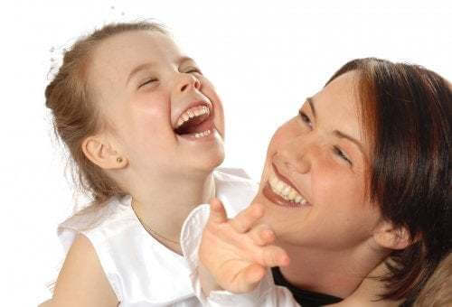 Perché è importante insegnare a ridere ai propri figli