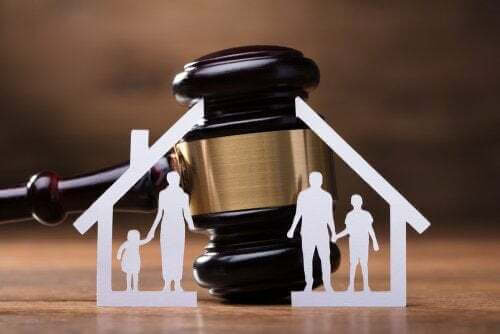 Come scegliere un avvocato familiarista