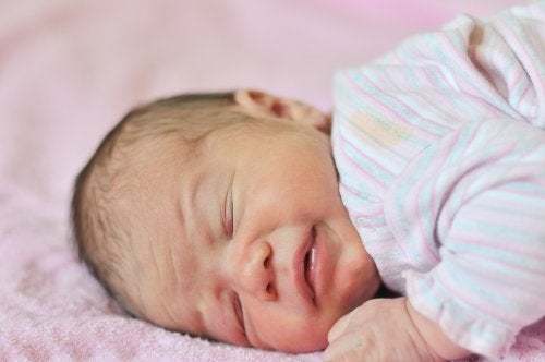 Anemia nei neonati: cause, sintomi e trattamento