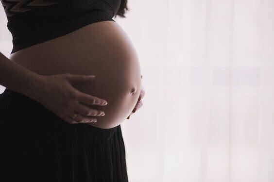 La perdita di materia grigia in gravidanza è un cambiamento destinato a permanere a lungo