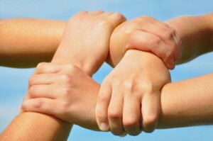 I benefici dei giochi cooperativi per i bambini