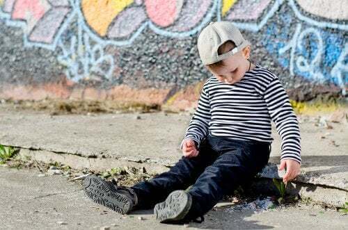 Le differenze tra bambini timidi e introversi