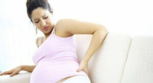 Trucchi per alleviare il dolore lombare durante la gravidanza