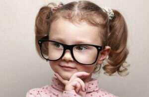 Perché l'intelligenza dei bambini è così sorprendente?