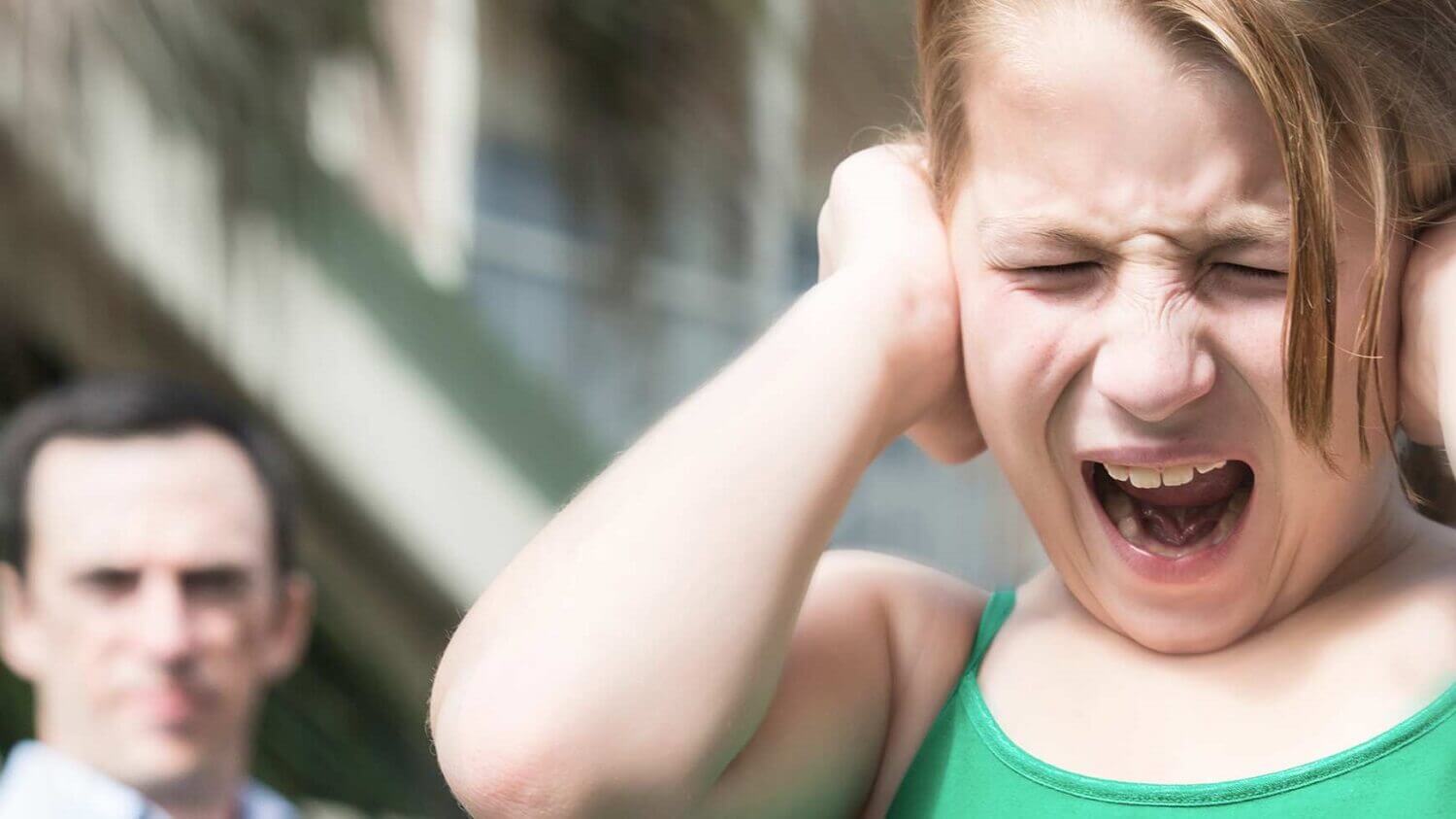 Come vede il mondo un bambino con autismo, bambina con crisi di rabbia.