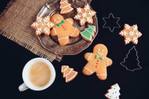 Biscotti di pan di zenzero natalizi: la ricetta casalinga