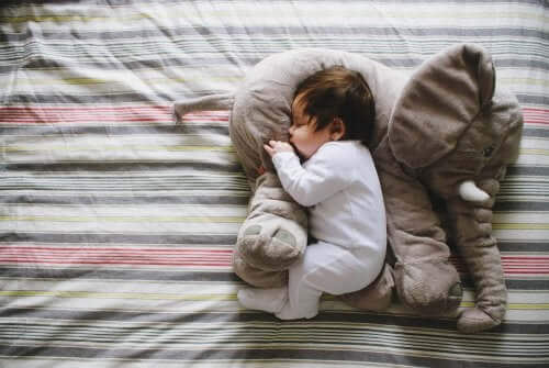 Imparare a dormire: il sonno tra i 2 e i 5 anni