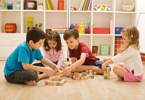 Giocare metodo Montessori