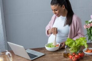 Che cosa bisogna mangiare per far nascere un bambino più intelligente?