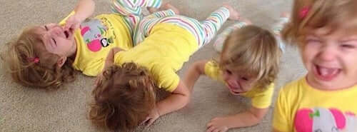 bambini che piangono