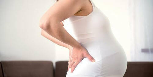 7 benefici della fascia di sostegno premaman