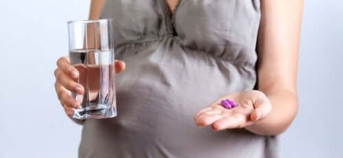 L'acido folico contribuisce a prevenire malformazioni nel feto