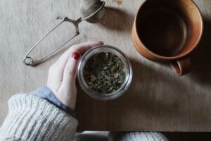 I migliori tè e tisane durante la gravidanza