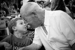 Mio nonno è un mago che inventa ricordi speciali