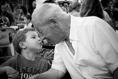 Mio nonno è un mago che inventa ricordi speciali