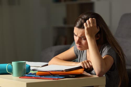 Adolescenti stressati: come accorgersene?