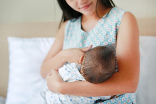 I grassi del latte materno: 3 dati da conoscere